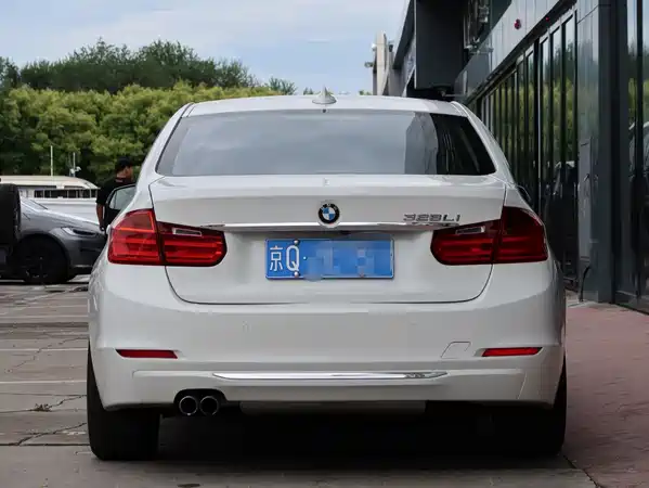 BMW 3 Series 2015