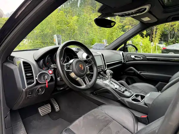 Porsche Cayenne 2017