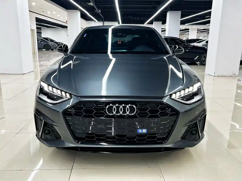 Audi A4L 2023