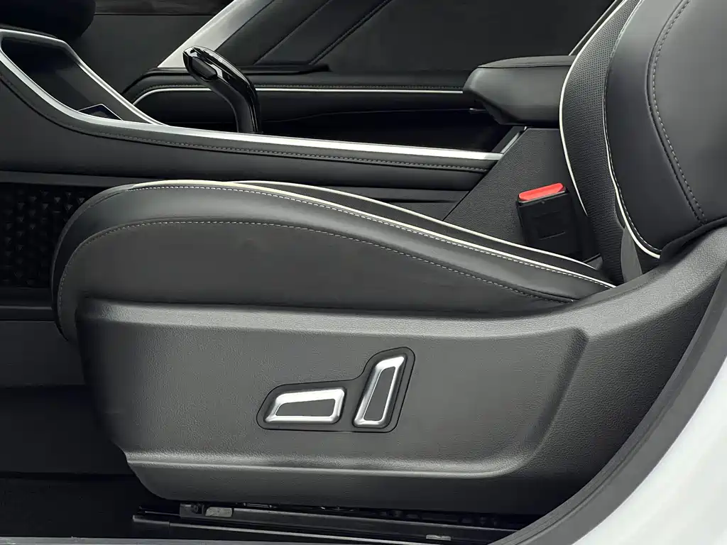 Haval H6 2021 — фото 25