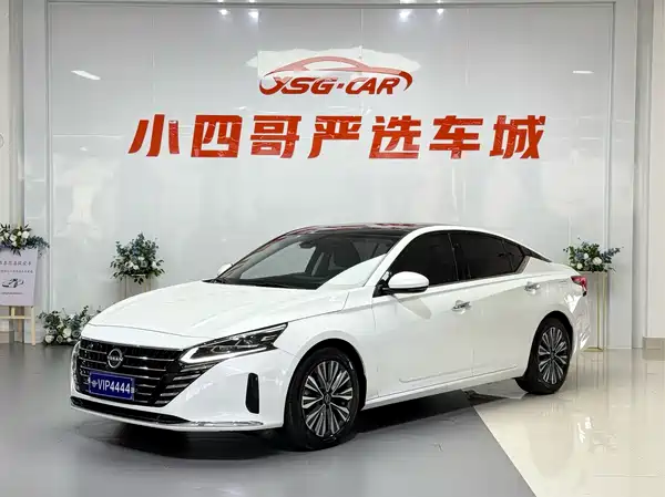 Nissan Teana 2024