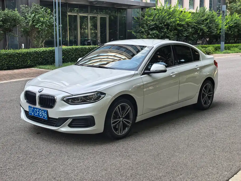 BMW 1 Series 2020