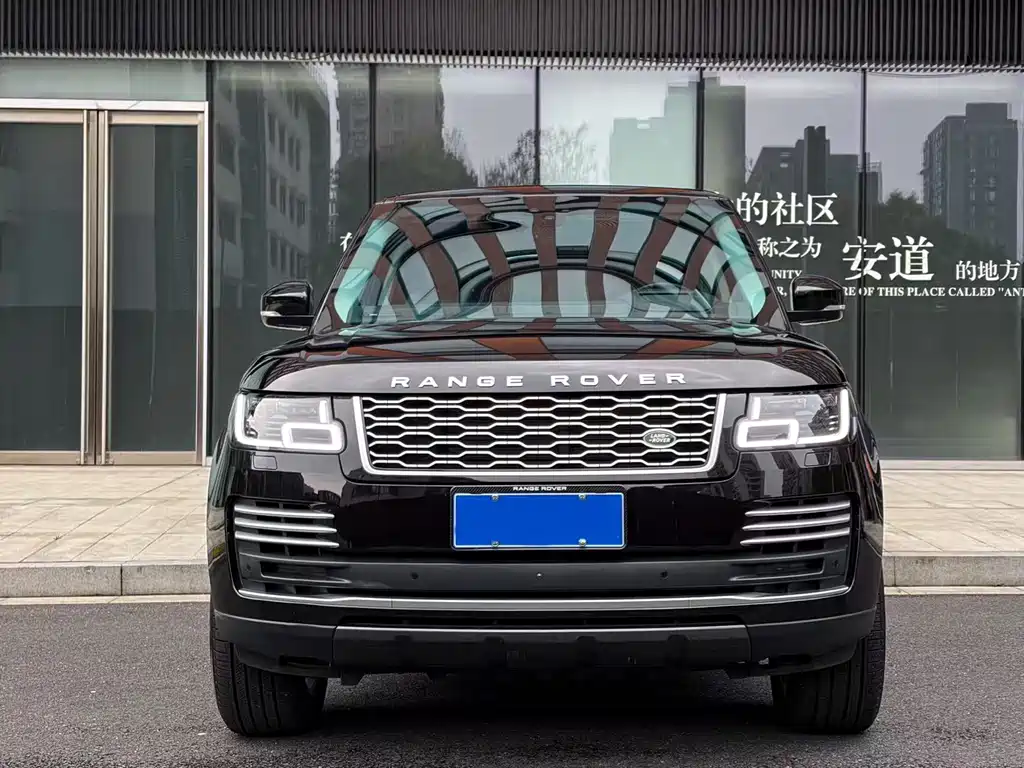 Land Rover Range Rover 2020 — фото 2