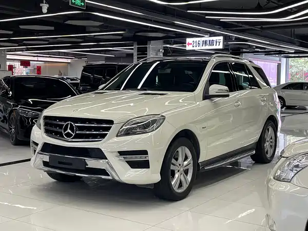 Mercedes-Benz M-Class 2012