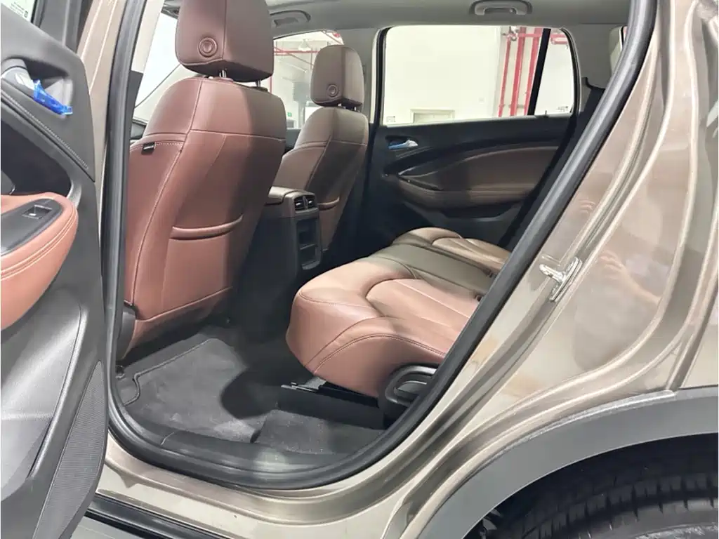 Buick Envision Plus 2018 — фото 13