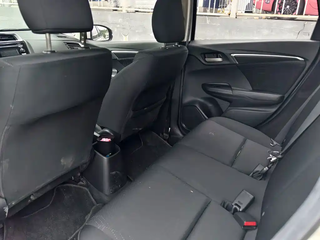 Honda Fit 2017 — фото 14