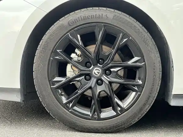 Changan UNI-V 2025