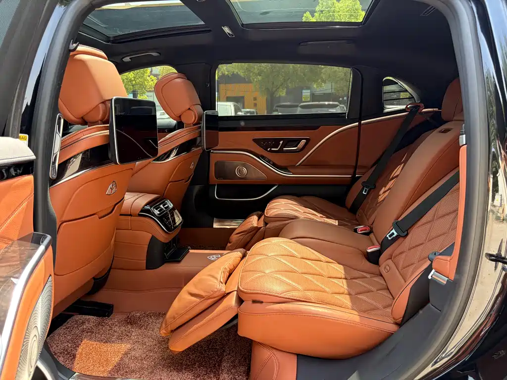 Mercedes-Benz S-Class 2022 — фото 13