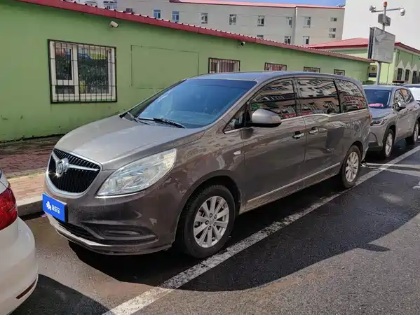 Buick GL8 2018