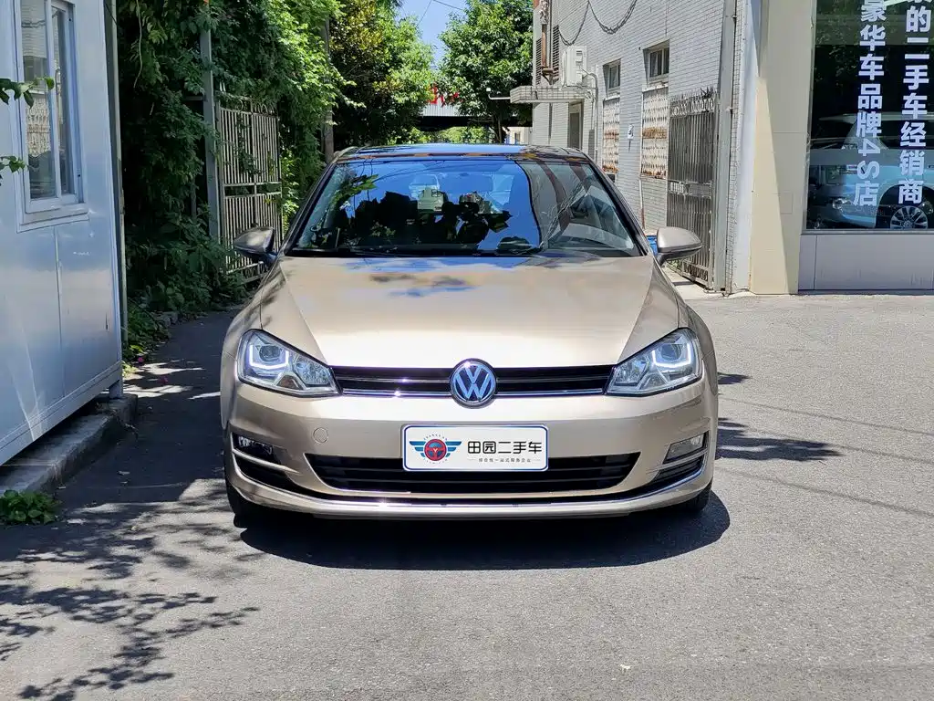 Volkswagen Golf 2016