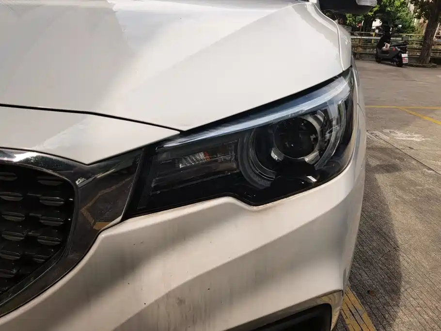 MG ZS 2019