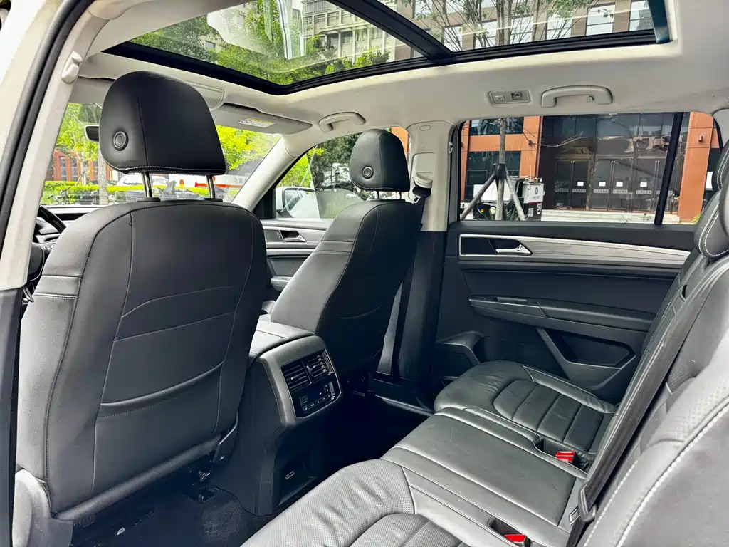 Volkswagen Teramont 2018 — фото 10