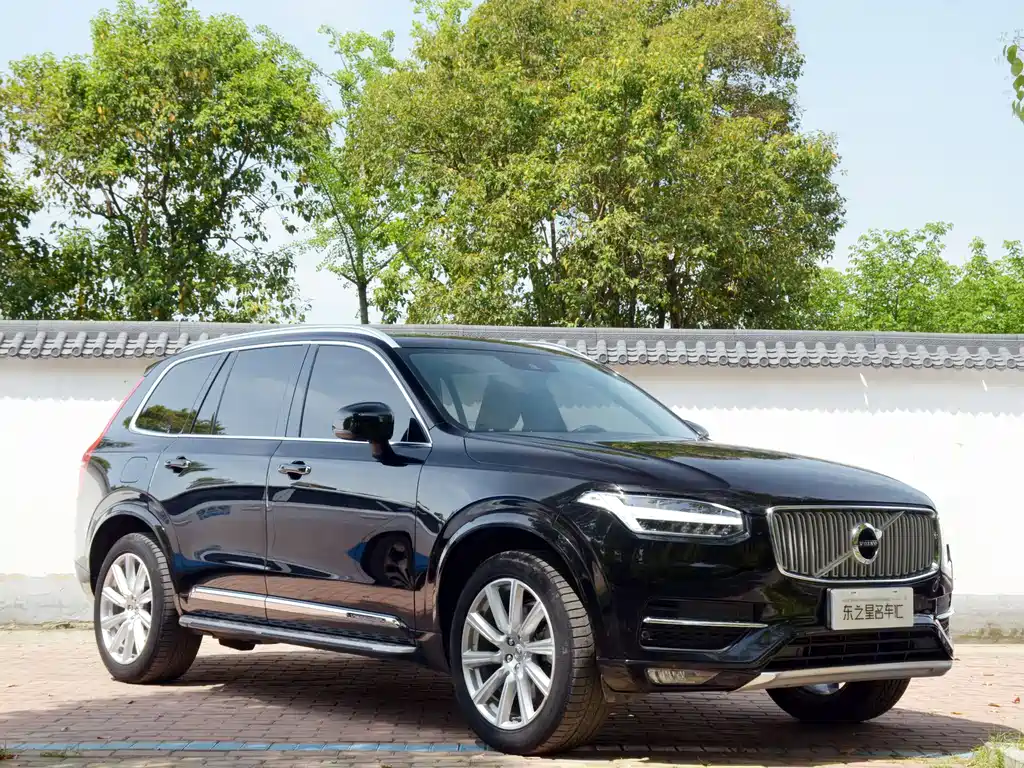 Volvo XC90 2019 — фото 3