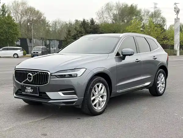 Volvo XC60 2021