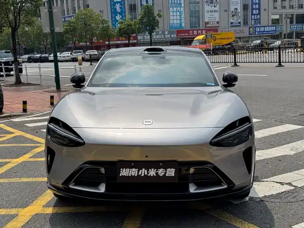 Xiaomi YU7 2025