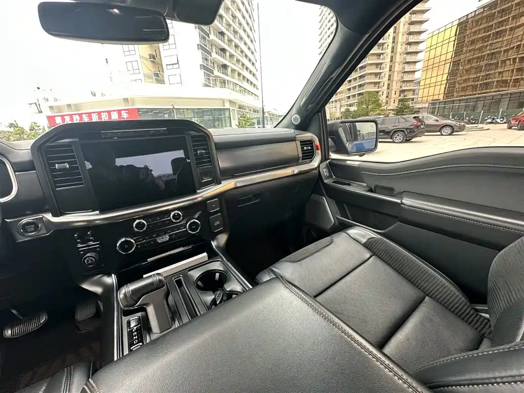 Ford F-150 Raptor 2022 — фото 23