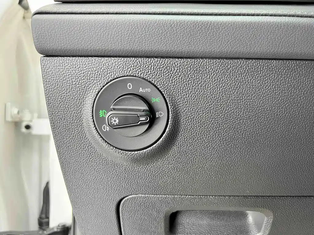 Volkswagen Tharu 2023 — фото 10