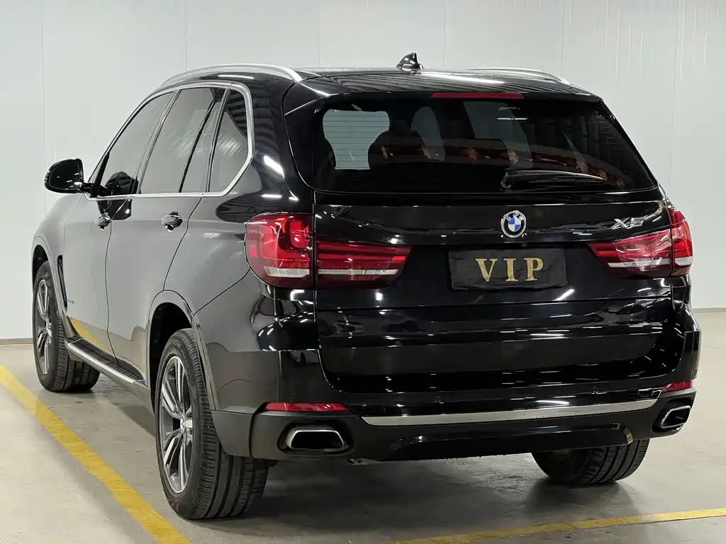 BMW X5 2018 — фото 6