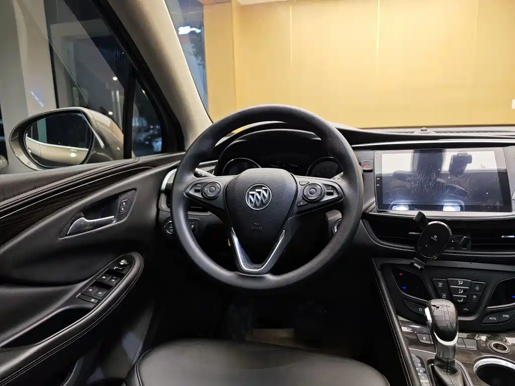 Buick Envision Plus 2018 — фото 14