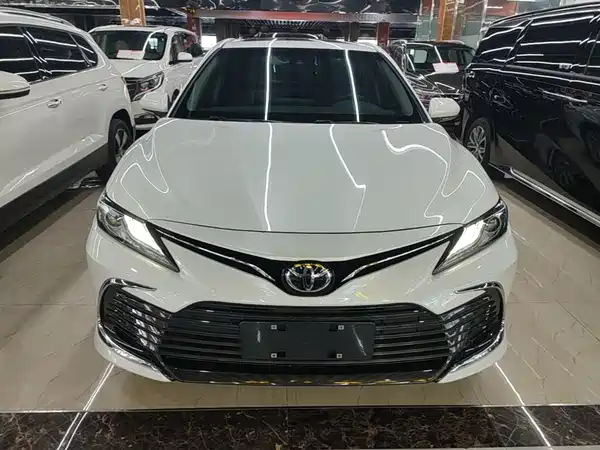 Toyota Camry 2023