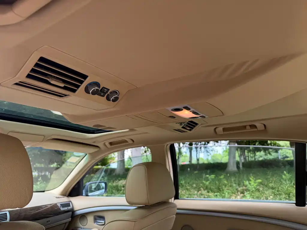 BMW 7 Series 2007 — фото 17