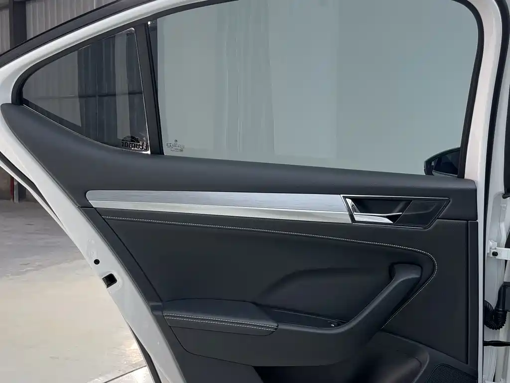 Skoda Speedy 2023 — фото 18