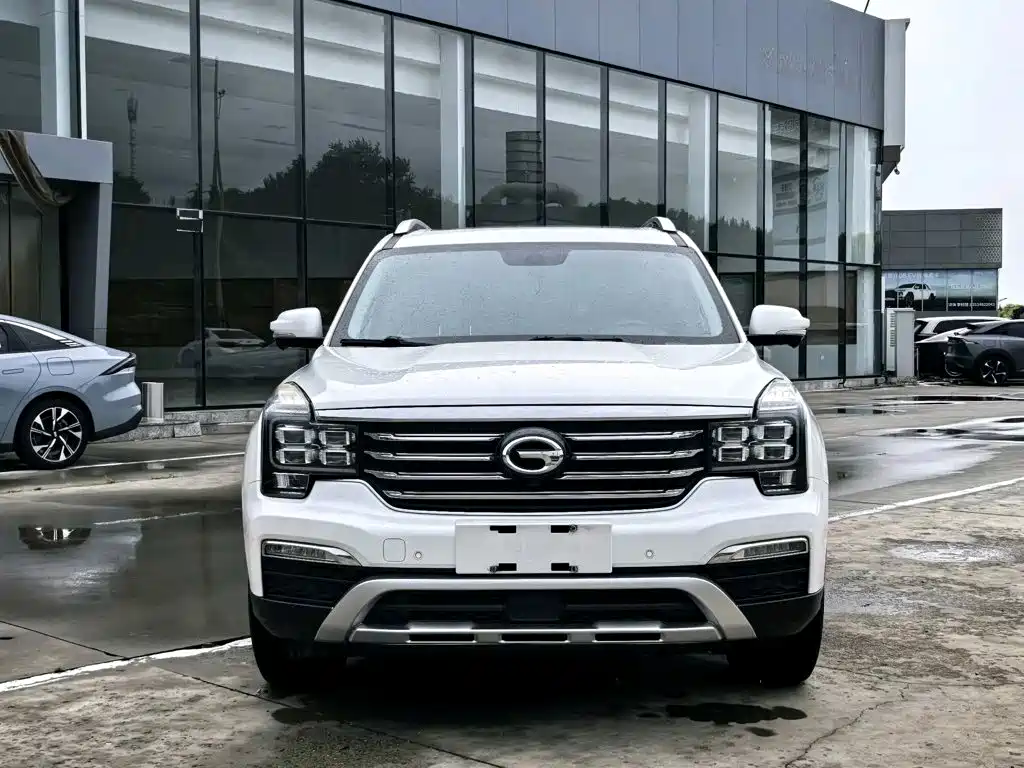 GAC Trumpchi GS8 2018 — фото 2