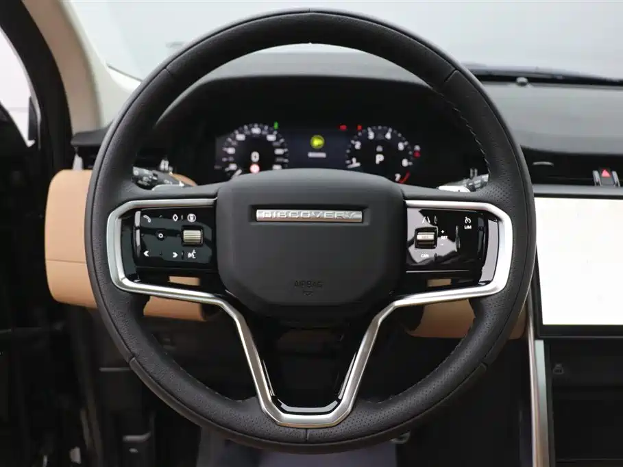 Land Rover Discovery Sport 2024 — фото 15