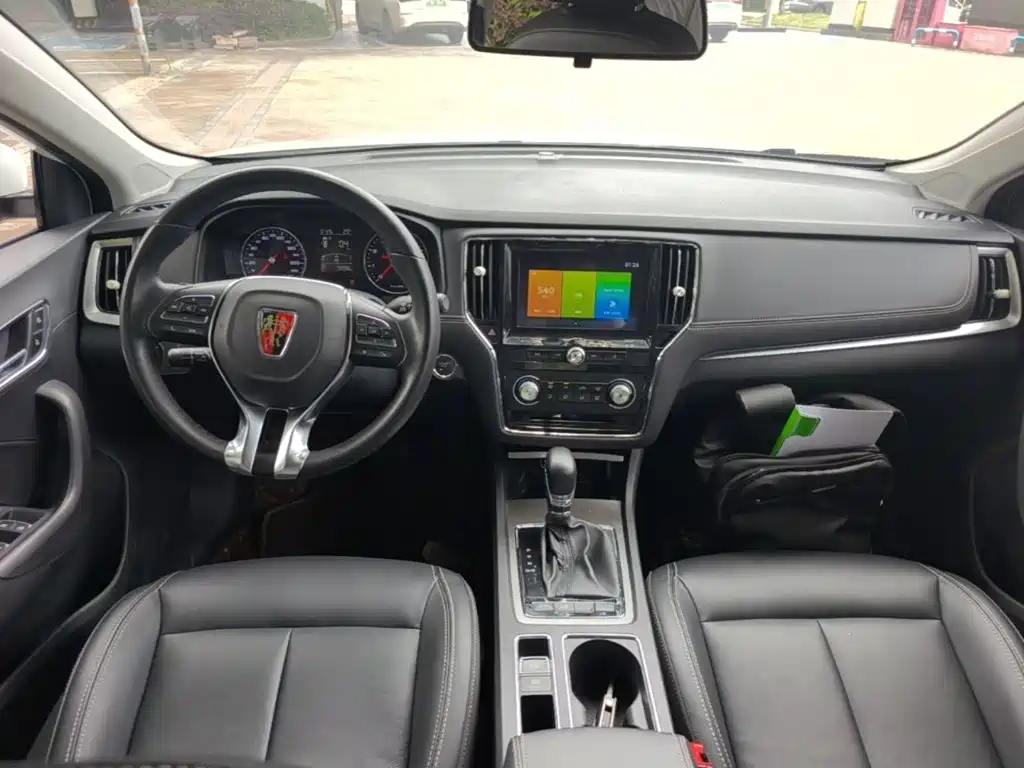 Roewe i6 Classic 2018 — фото 10