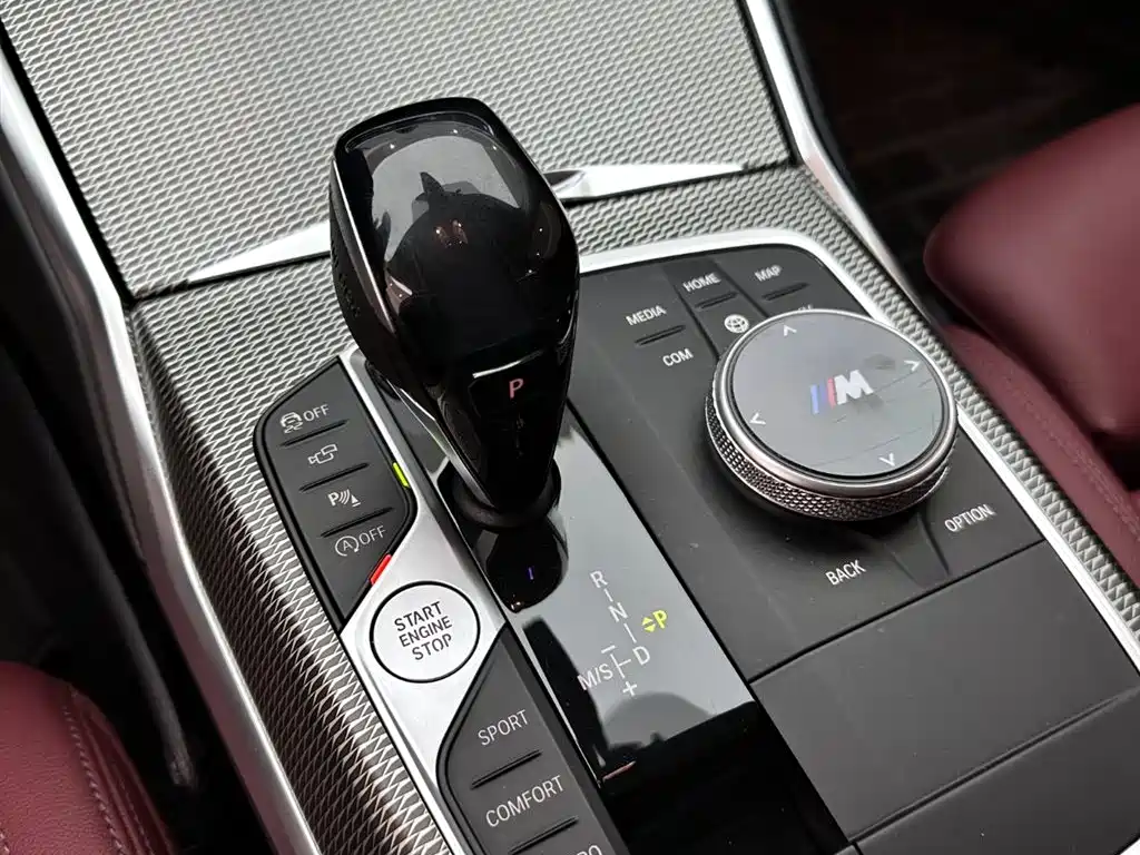 BMW 3 Series 2021 — фото 16