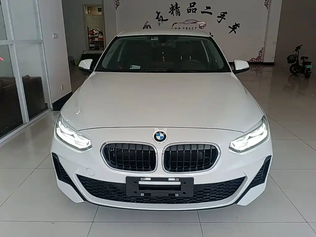 BMW 1 Series 2021