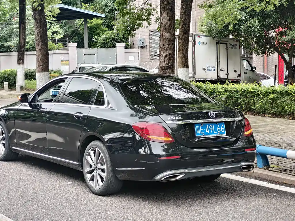 Mercedes-Benz E-Class 2020 — фото 7