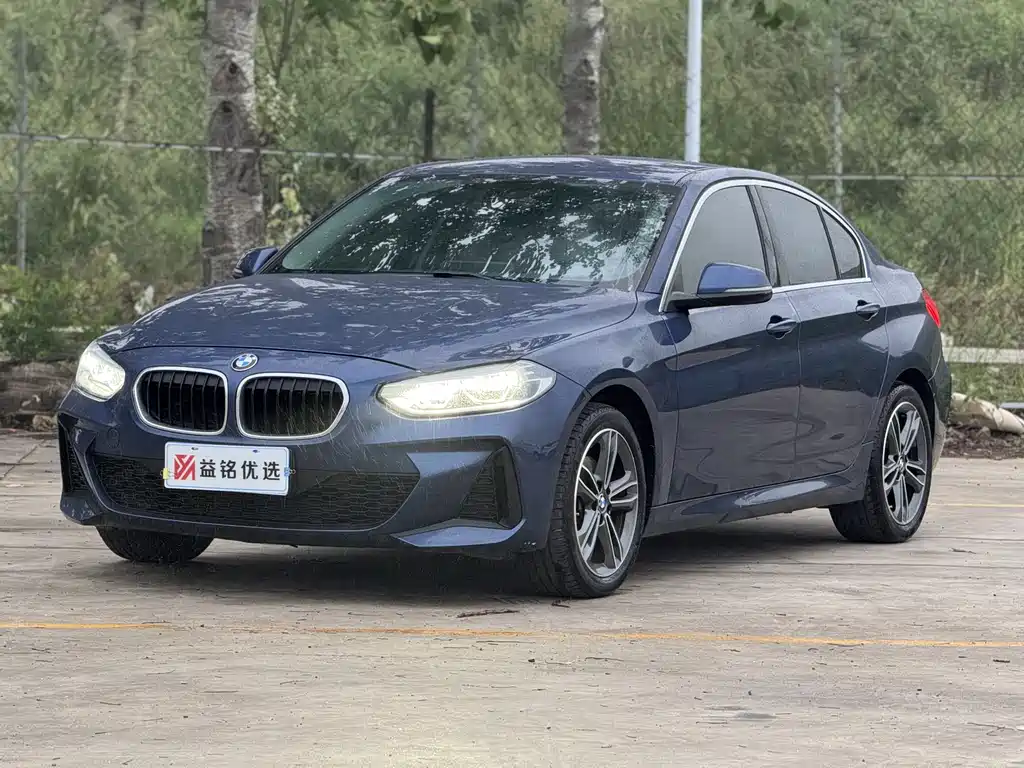 BMW 1 Series 2021