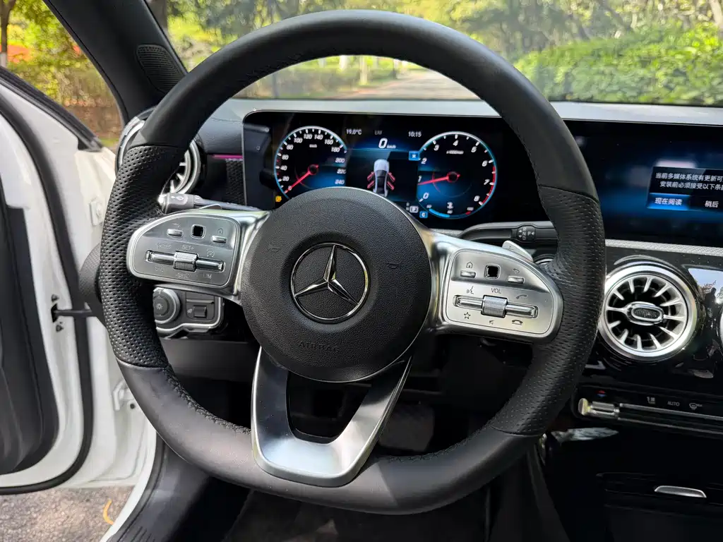 Mercedes-Benz A-Class 2022