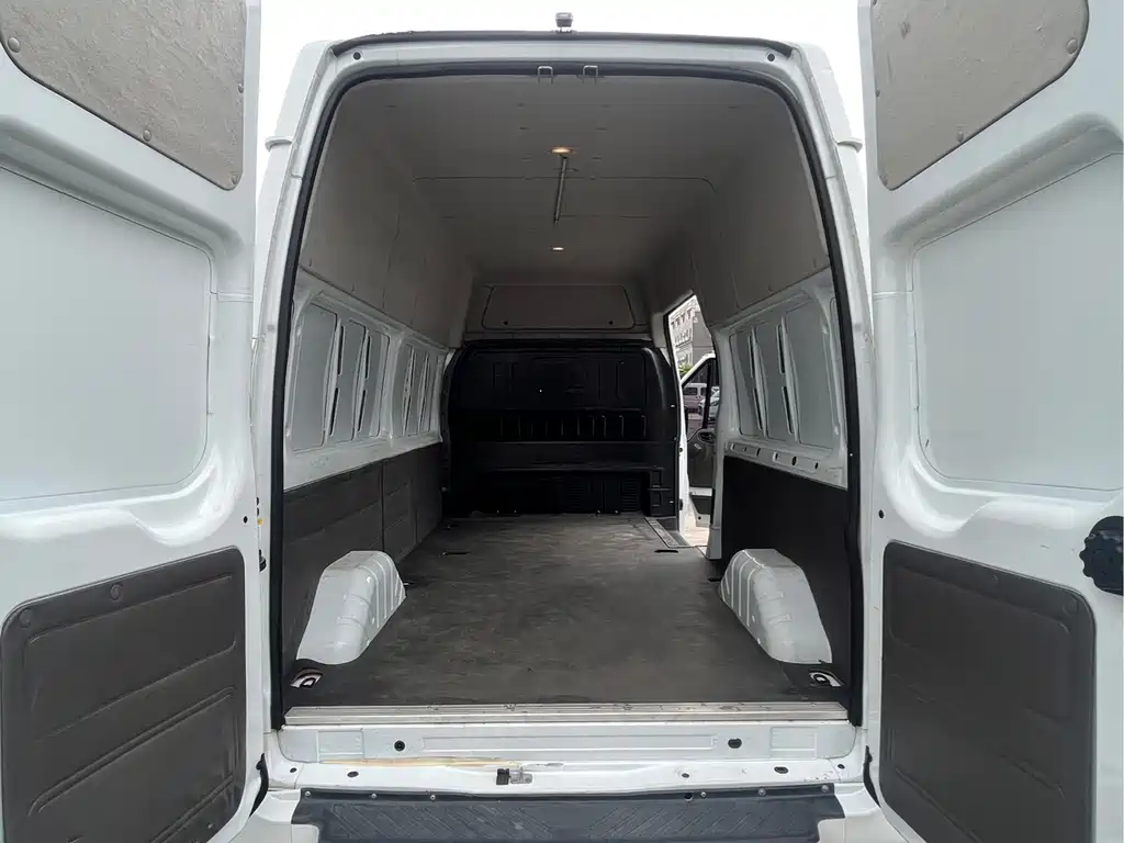 Ford New Generation Transit 2021 — фото 13