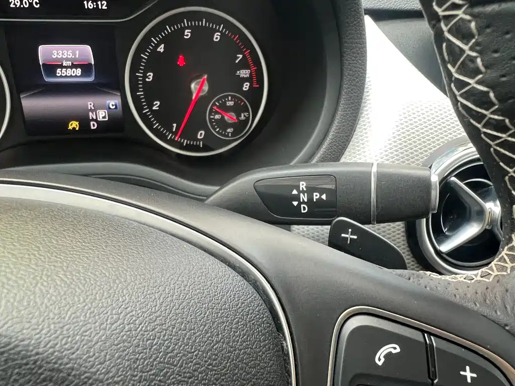 Mercedes-Benz B-Class 2018 — фото 16