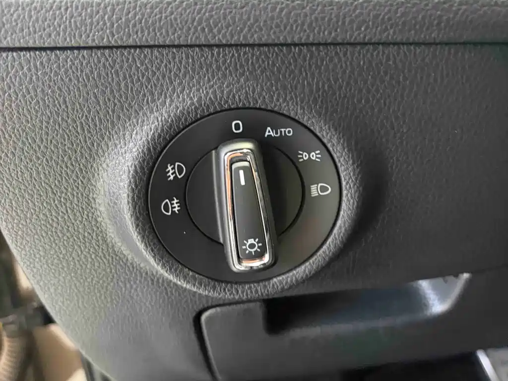 Skoda Speedy 2016 — фото 22