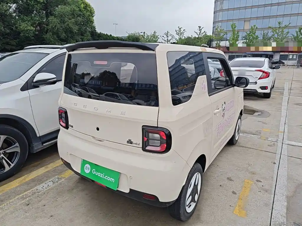 Geely Galaxy Panda 2025