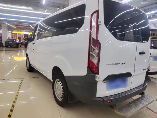 Ford Transit 2022