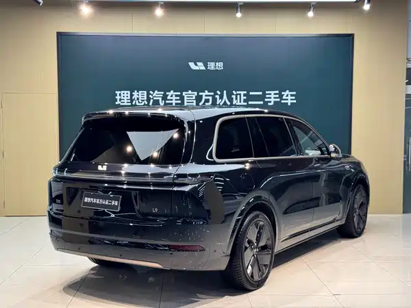 Li Auto L9 2025
