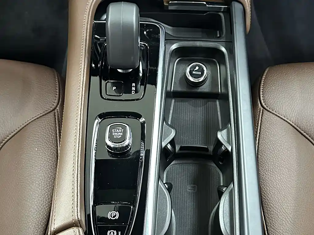 Volvo S90 2023 — фото 17