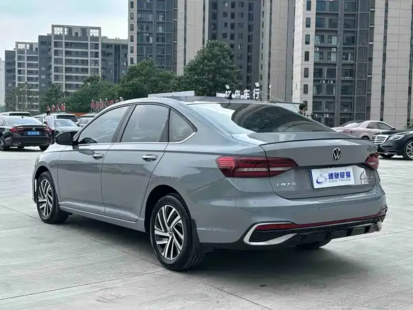 Volkswagen Lavida 2022