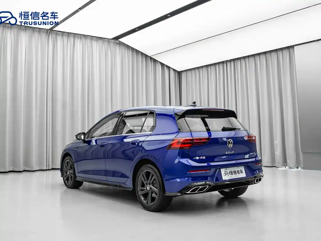 Volkswagen Golf 2021