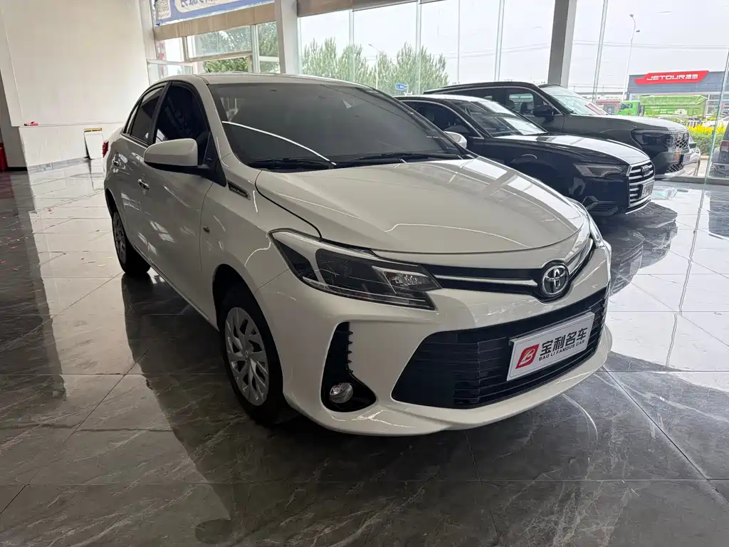 Toyota Vios 2023 — фото 9