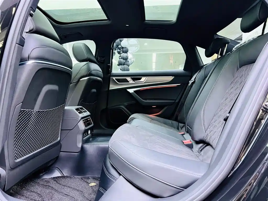 Audi A6L 2023 — фото 15