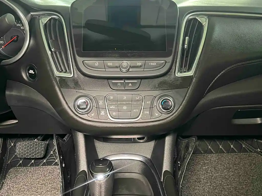Chevrolet Malibu XL 2020 — фото 18