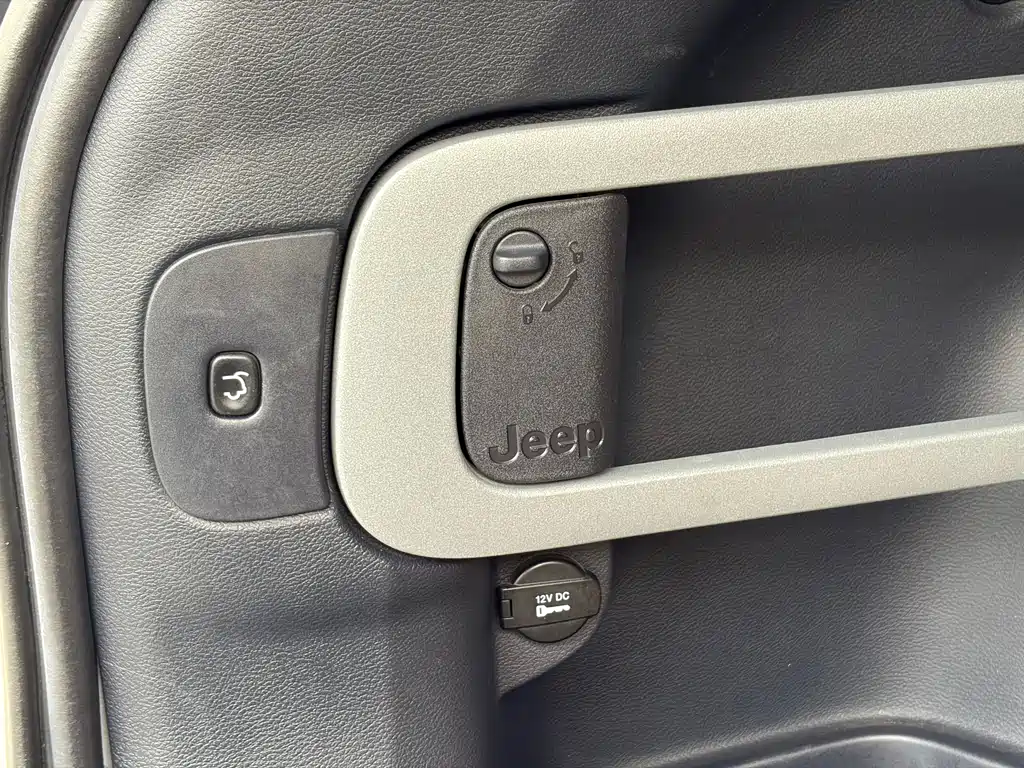 Jeep Cherokee 2014 — фото 20