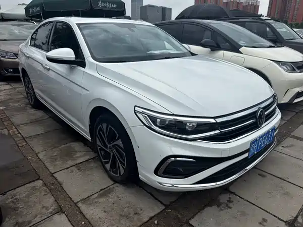 Volkswagen Bora 2024