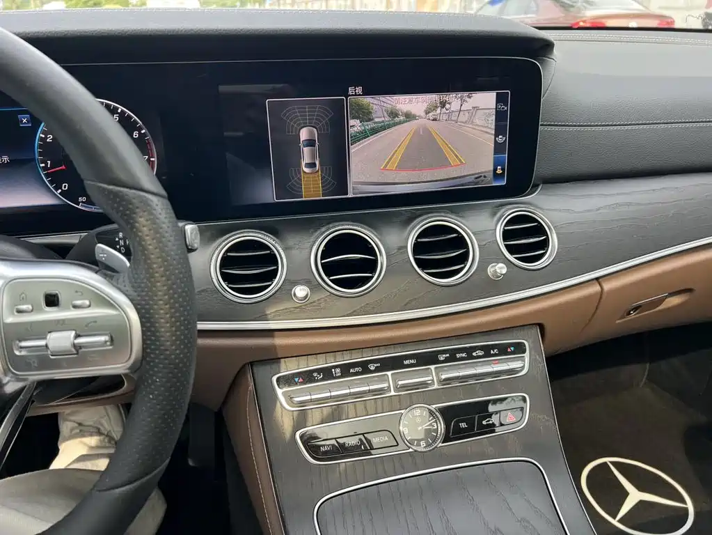 Mercedes-Benz E-Class 2020 — фото 7