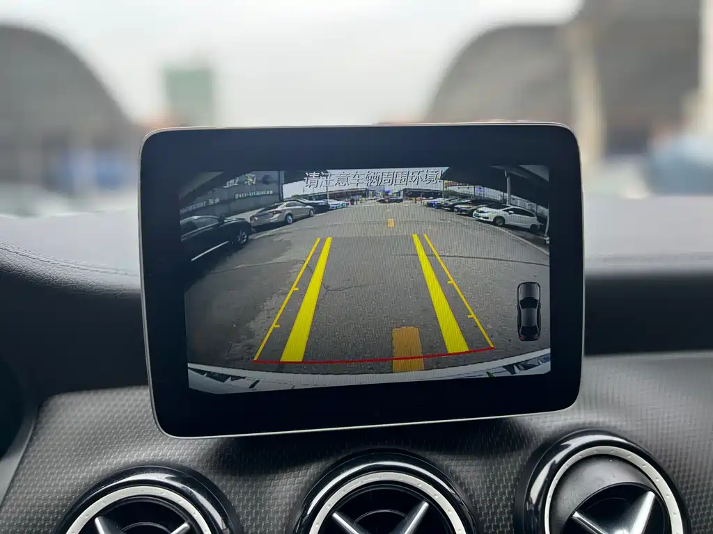 Mercedes-Benz GLA 2020 — фото 15